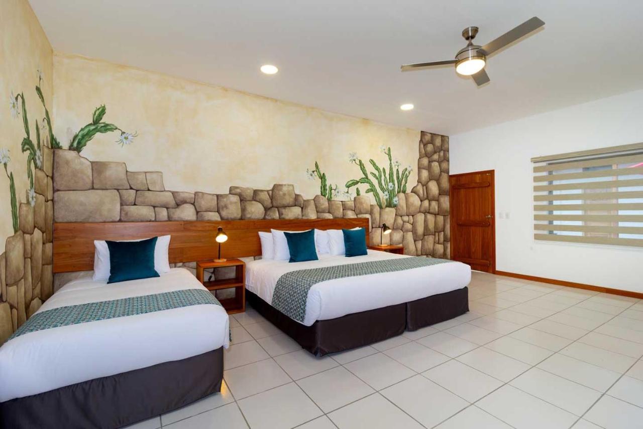 Plaza Luna Suites Puerto Ayora  Exterior foto